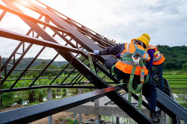Best Local Roofing Companies  in St Clairsville, OH